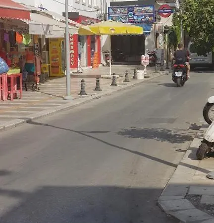 New Sedan Pansiyon Πανδοχείο