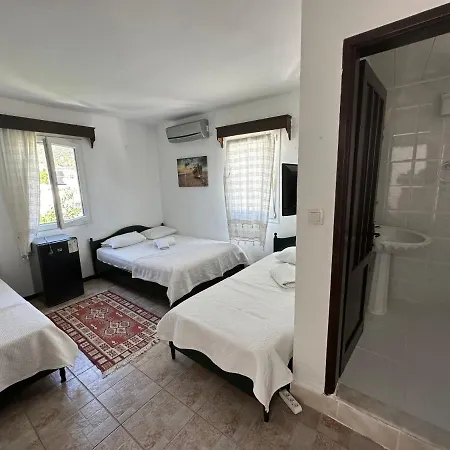 New Sedan Pansiyon Πανδοχείο